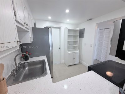 Aluguel de apartamento no Imperial Towers 611