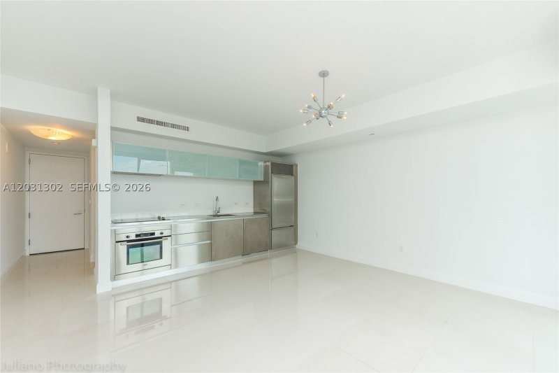 Apartment for rent at Ten Museum Park 1205