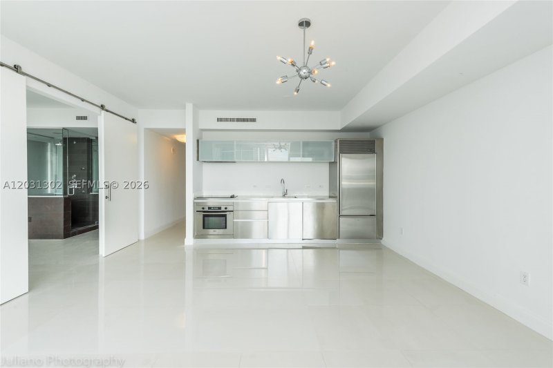 Apartment for rent at Ten Museum Park 1205