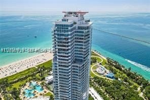 Aluguel de apartamento no Continuum I South 3702