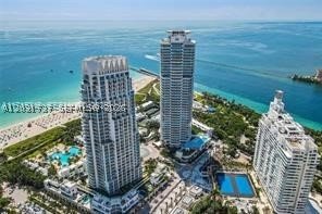 Aluguel de apartamento no Continuum I South 3702