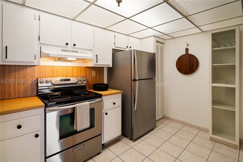 Apartment for rent at Oceanfront Plaza 502
