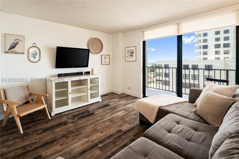 Apartment for rent at Oceanfront Plaza 502