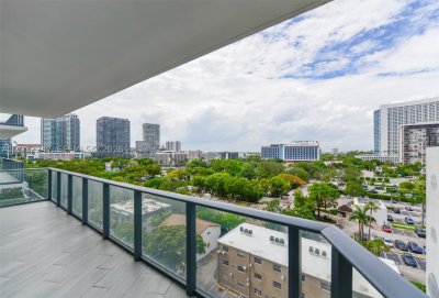 Paraiso Bayviews Apt #601