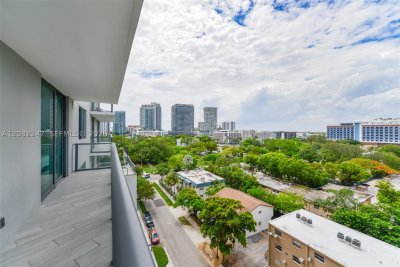 Comprar apartamento en Paraiso Bayviews 601