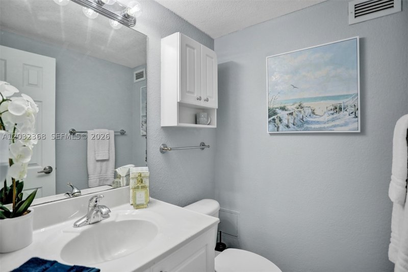 Apartment for rent at The Wave Condo 302