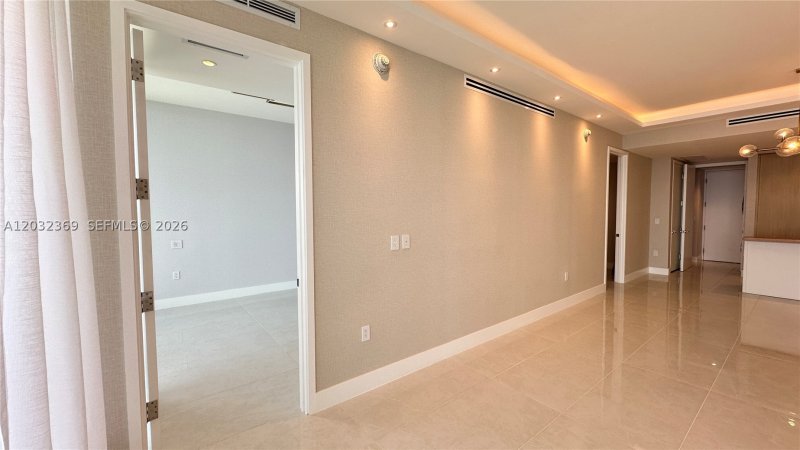 Condo for sale at Ritz Carlton Residences Sunny Isles 3804