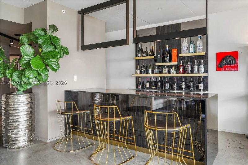 Comprar apartamento no Marina Blue CU8B