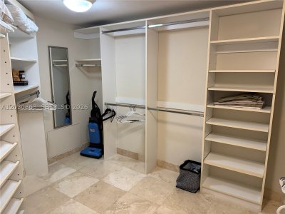 Comprar apartamento no 7000 Williams Island 2403