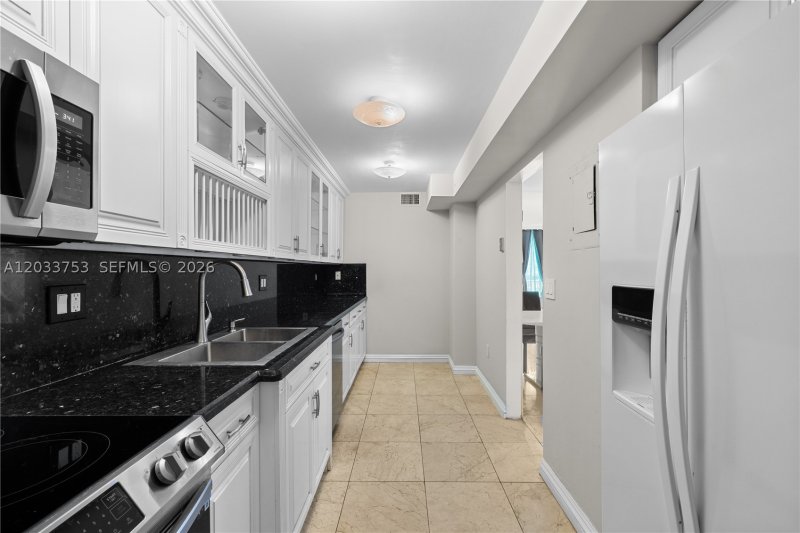 Comprar apartamento en Del Prado South Tower 902