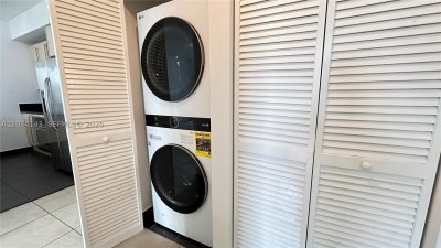 Comprar apartamento no Axis on Brickell South Tower 1102-S