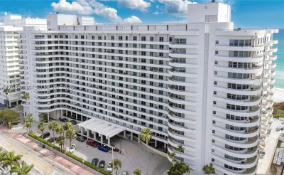 Oceanside Plaza Apt #9V