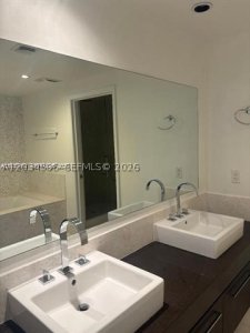 Aluguel de apartamento no Jade Ocean 3101