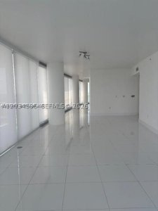 Aluguel de apartamento no Jade Ocean 3101