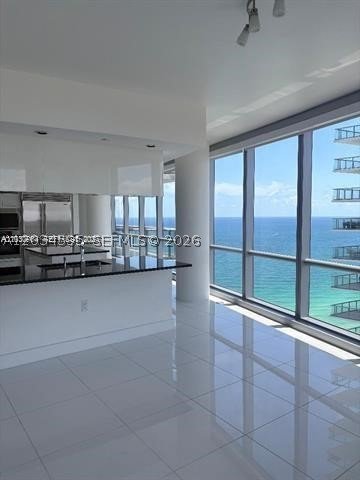 Apartment for rent at Jade Ocean 3101