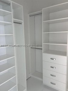 Aluguel de apartamento no Jade Ocean 3101