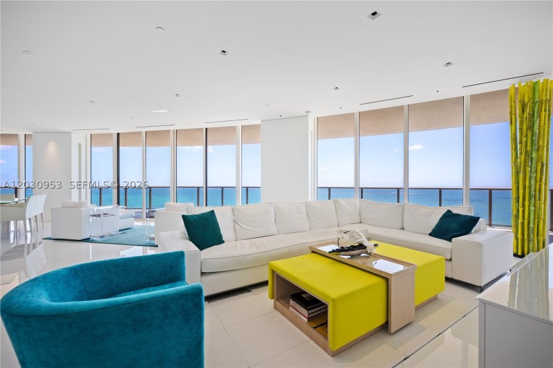 Condo for sale at St Regis Bal Harbour Center Tower 2000