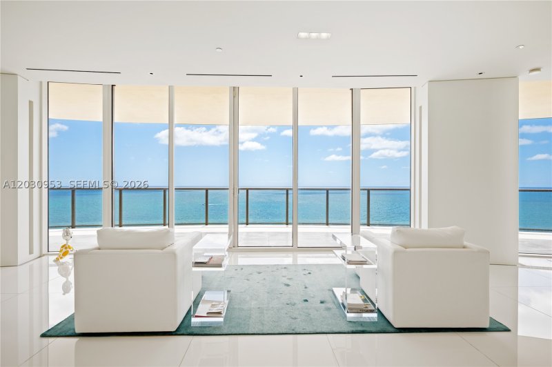 Condo for sale at St Regis Bal Harbour Center Tower 2000