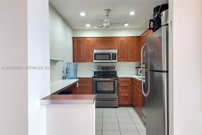 Apartment for rent at The Hemispheres 5B