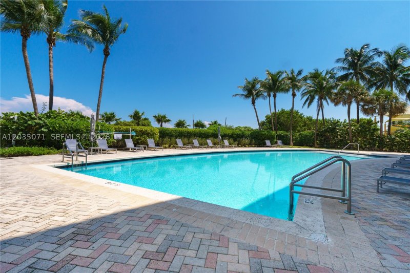Apartment for rent at Bel Aire 1405