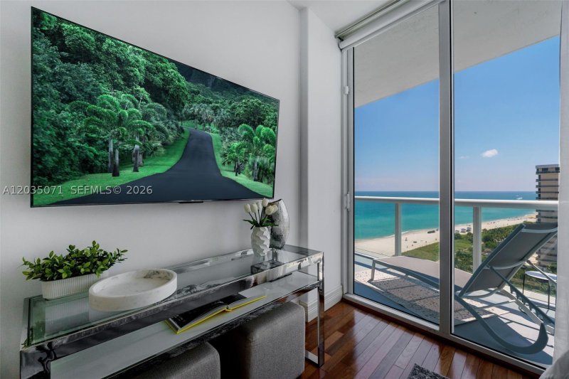 Apartment for rent at Bel Aire 1405