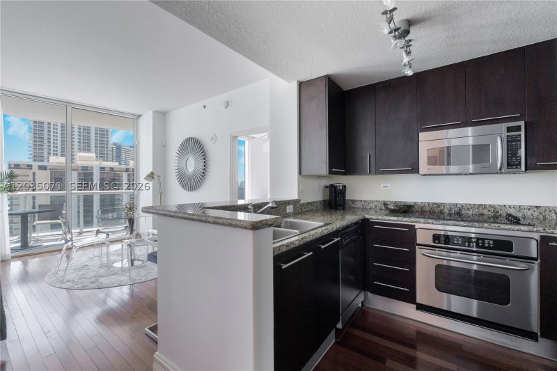 Alquiler de apartamento en Bel Aire 1405