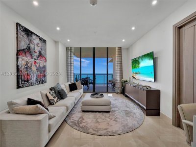 Aluguel de apartamento no St Regis Bal Harbour Center Tower 2501/03