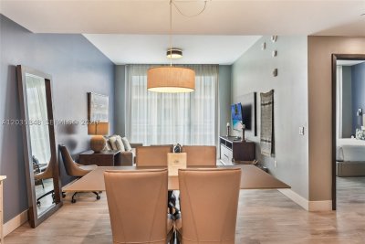 Comprar apartamento no Costa Hollywood N516