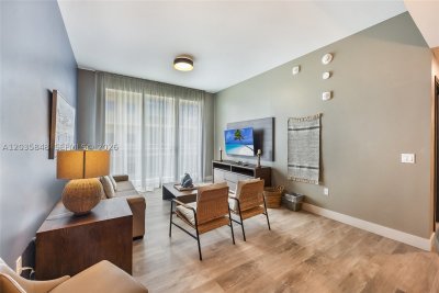 Comprar apartamento no Costa Hollywood N516