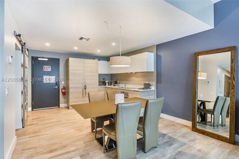 Condo for sale at Costa Hollywood N516