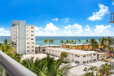 Comprar apartamento no Costa Hollywood N516