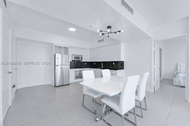 Comprar apartamento en Mint at Riverfront 3611