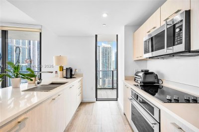Alquiler de apartamento en Brickell Heights East 2103