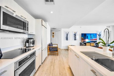 Alquiler de apartamento en Brickell Heights East 2103