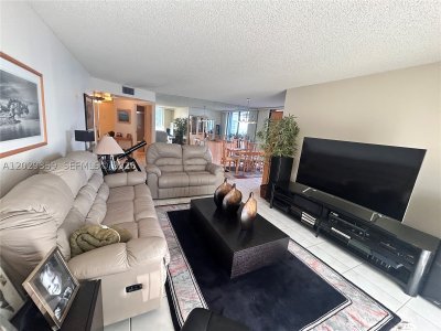 Comprar apartamento en Brickell Bay Club 1402
