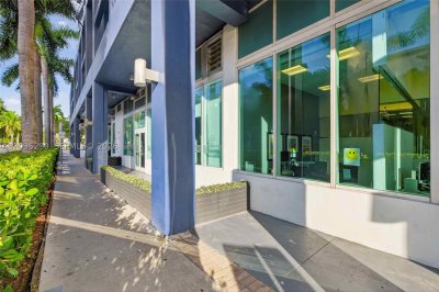 Comprar apartamento no 1800 Biscayne Plaza CU1- CU11