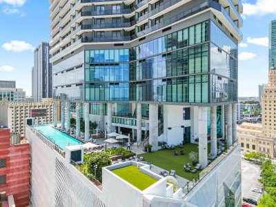 Comprar apartamento no The Elser Hotel and Residences 3318