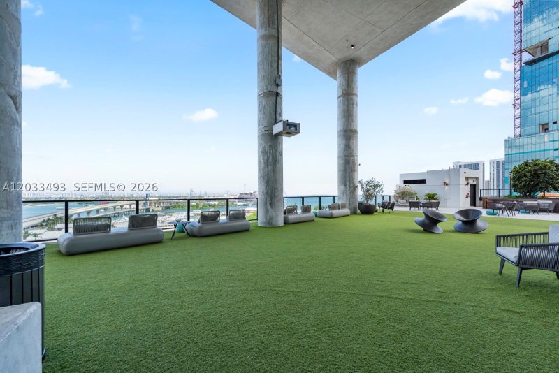 Condo for sale at The Elser Hotel and Residences 3318