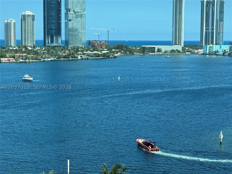 Apartment for rent at Hidden Bay 1213