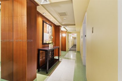Comprar apartamento en Duo Condo 501E