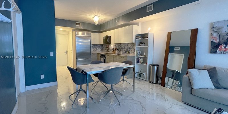 Apartment for rent at Brickell House Condo 610