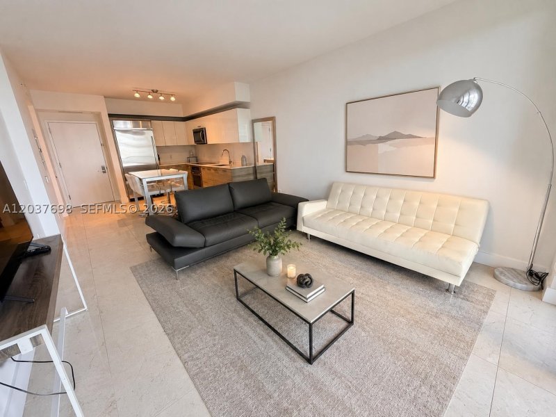 Apartment for rent at Brickell House Condo 1904