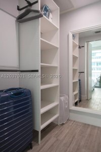 Comprar apartamento en Dua Miami - SLS Brickell Condo 3908