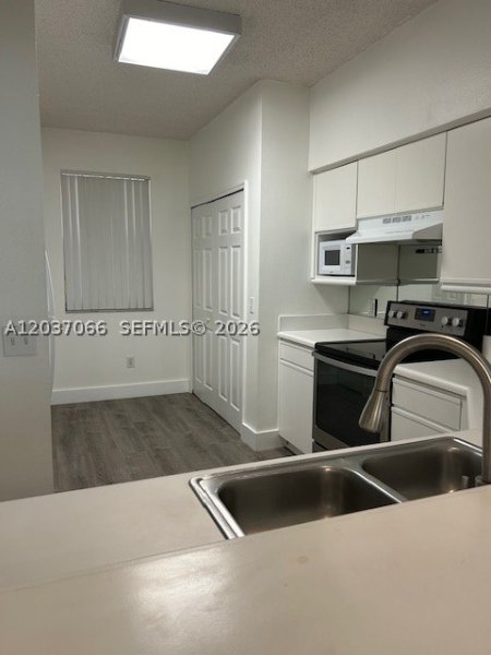 Apartment for rent at Village by the Bay 13112
