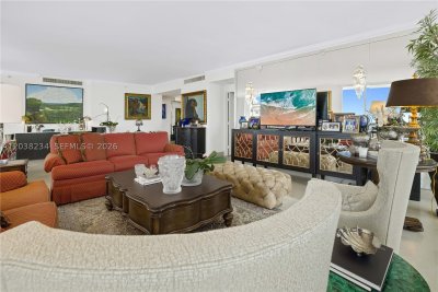 Comprar apartamento no Carbonell 2408