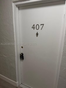 Aluguel de apartamento no Avila Condo 407