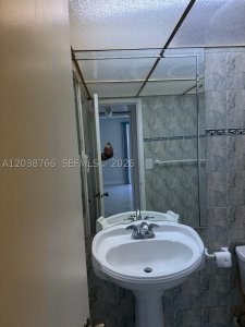 Aluguel de apartamento no Avila Condo 407