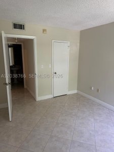 Aluguel de apartamento no Avila Condo 407