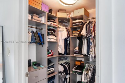 Alquiler de apartamento en Wind by Neo 2108