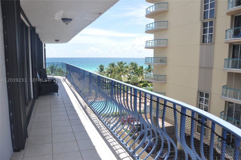 Condo for sale at Ocean Waves (old Champlain Towers North) 507
